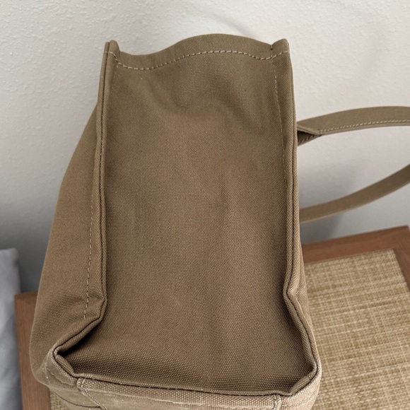 Marc Jacobs Sage Green color Medium Tote Bag - Picture 6 of 10